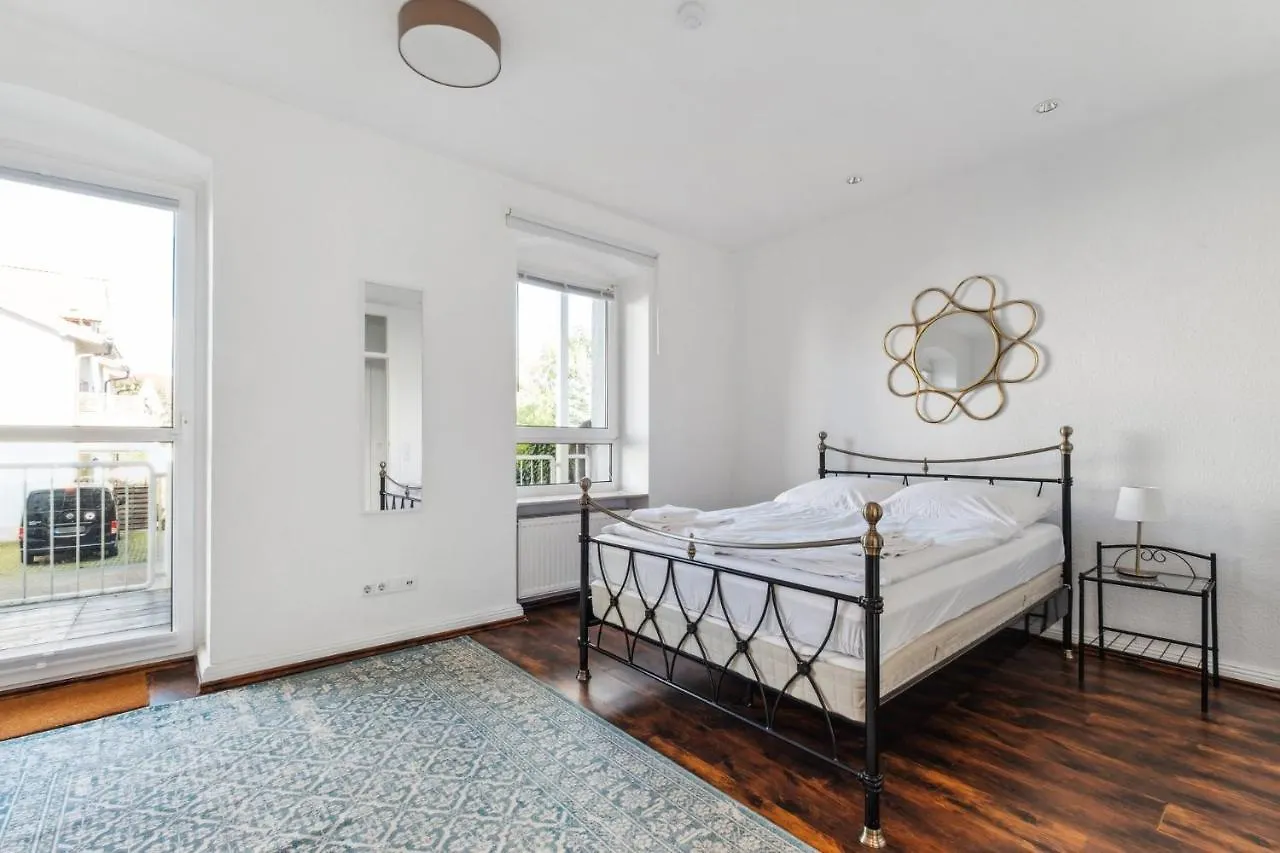 Bright 3-Room Apartment Near Prenzlauer Berg Berlin